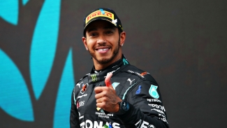 Hamilton signs Mercedes contract for 2021