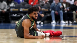 All-Star Towns suffers calf strain in Timberwolves defeat