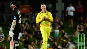 Zampa finishes off lacklustre Black Caps as Australia snatch ODI series triumph