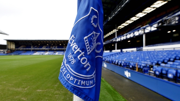 Everton se referiu a uma comissão independente por suposta violação do FFP