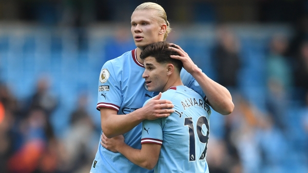 Pep Guardiola notes Julian Alvarez concern after he was 'needed' off bench  against Everton