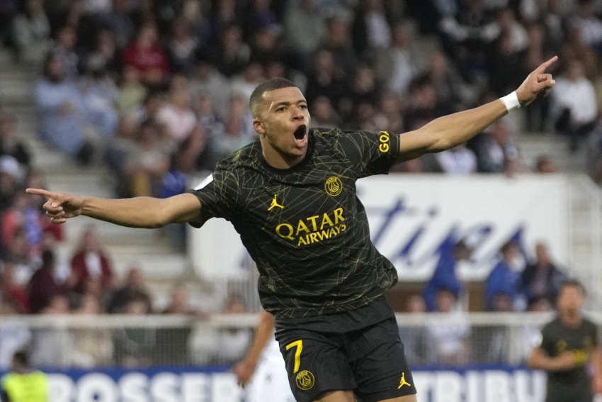 STRANGE Things You Didn't Know About Kylian Mbappé 