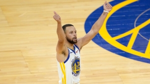 Stephen Curry is worthy of third MVP after record-shattering season