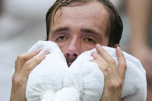 Daniil Medvedev warns a player could die in US Open heat
