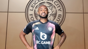 Ayew signs permanent contract with Premier League new boys Leicester