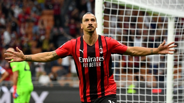 Milan 2 0 Lazio Ibrahimovic Marks Return With A Goal As Rossoneri Stay Perfect