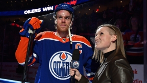 McDavid has 5 points to reach 900 as Oilers win 6th straight