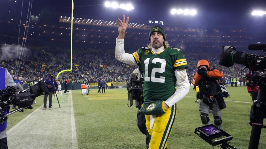 Rodgers has &#039;no issues&#039; with injured toe as Packers rout Vikings to clinch one seed