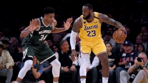 LeBron looking to lift Lakers for visit of Giannis and Bucks