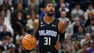 Terrence Ross set to sign with Suns as Durant cover
