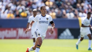MLS: Chicharito brace propels LA Galaxy in Portland