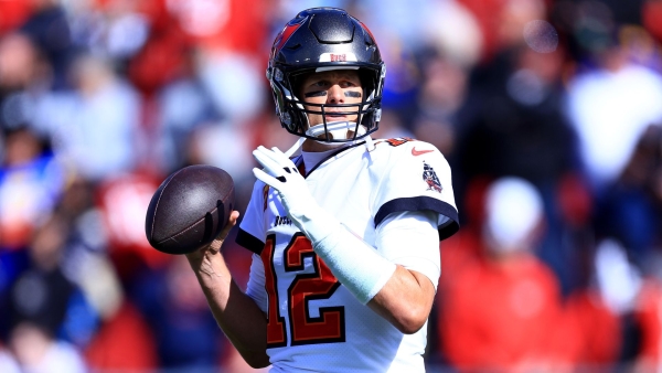 Tom Brady ends 11-day break, rejoins Buccaneers for practice - The