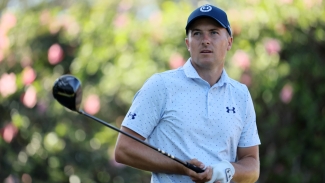 Chris Kirk leads heading into the weekend at Sony Open in Hawaii