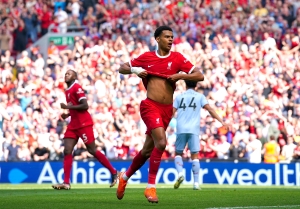 Virgil van Dijk confident Liverpool can attract players without Champions League