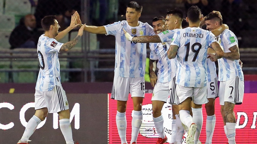 Scaloni warns against complacency as Argentina extend unbeaten run ahead of Brazil blockbuster