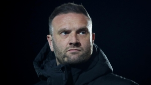 Bolton boss Ian Evatt celebrates ‘proper away performance’ at Fleetwood