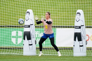 Nike to sell women's goalkeeper kits after England's Earps supports  campaign