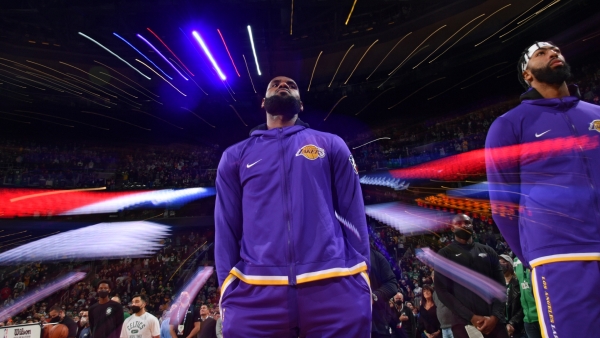 LeBron James cleared to play after clearing COVID protocols