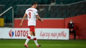 Lewandowski to miss both PSG games with knee injury