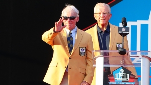 Hall of Fame NFL executive Beathard dies aged 86