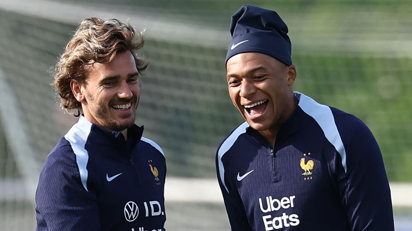 &#039;It&#039;s up to us to put him in best condition&#039; - Griezmann calls for Mbappe support
