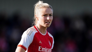 Leah Williamson returns to the England squad
