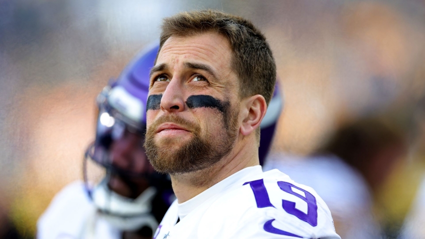 Panthers sign veteran WR Thielen to three-year deal