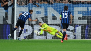 Atalanta 0-0 Arsenal: Raya wonder save earns Gunners a point