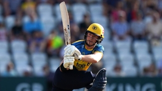 Birmingham seal home Blast quarter-final despite stunning Shaheen Afridi over