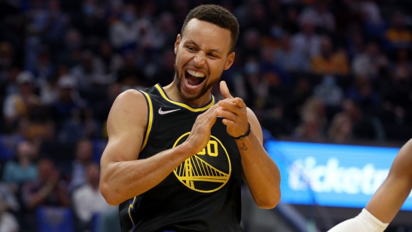 Kerr Reveals Curry Had Been Under The Weather In Lead Up To Hornets Win