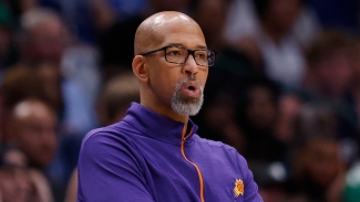 Suns agree long-term extension with Monty Williams