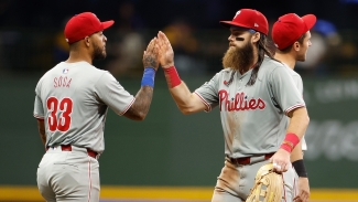 MLB: Harper&#039;s homer lifts Phillies over Brewers in matchup of division leaders