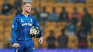 Shambolic England slip to eight-wicket defeat against Sri Lanka
