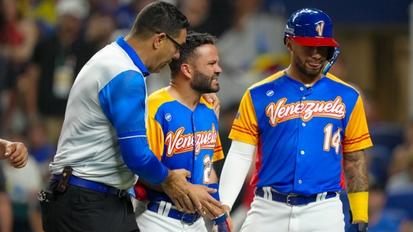 Houston Astros Second Baseman José Altuve to Miss 2022 Major League  Baseball All-Star Game - Sports Illustrated Inside The Astros