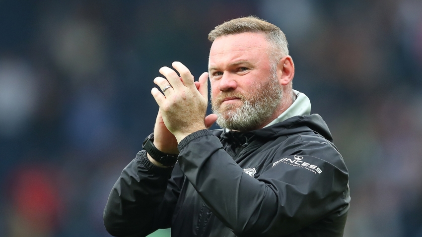 Rooney lauds &#039;excellent&#039; Plymouth defence in Luton victory