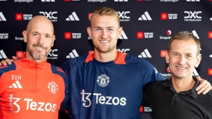 Ten Hag reunited with De Ligt at Man Utd after Bayern transfer confirmed