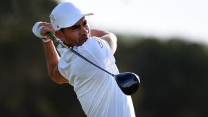 Villegas takes two-shot lead on Texas Open opening day, Mickelson nightmare on the 18th