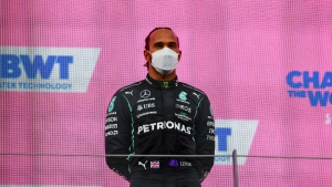 Hamilton not giving up as Verstappen threatens to pull away