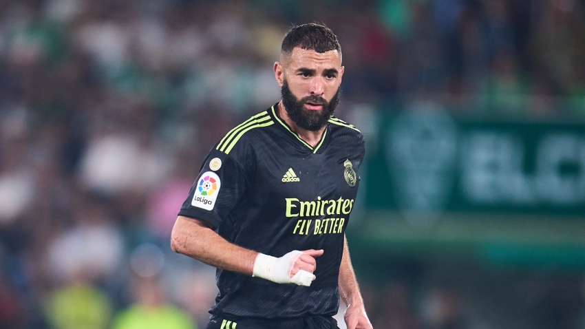 Ancelotti snaps back over Benzema absence talk ahead of World Cup