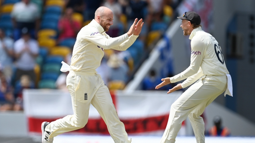 England set to attack again with another draw likely on day five