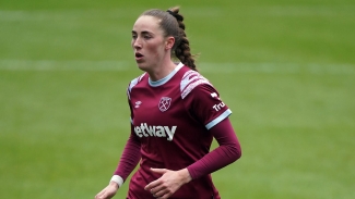 Aston Villa defender Lucy Parker replaces Lotte Wubben-Moy in England squad