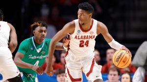 March Madness: &#039;I wouldn&#039;t expect that to happen again&#039; – Miller scoreless in Alabama opener