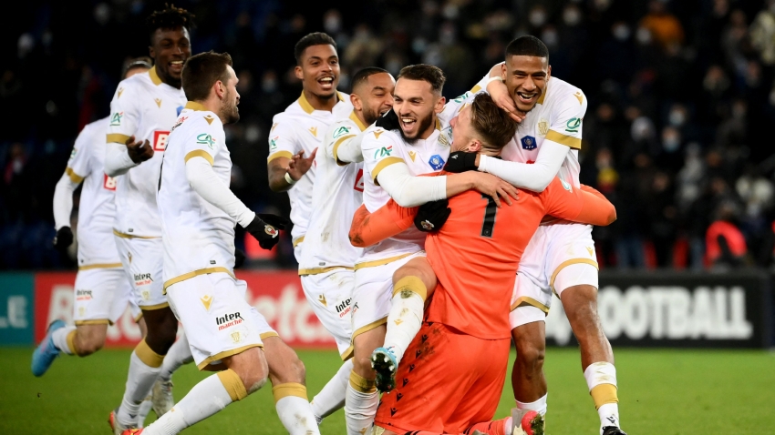 Paris Saint-Germain 0-0 Nice aet, 5-6 pens: Coupe de France kings dethroned by loanee Bulka