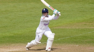 Tammy Beaumont hits superb century as England fight back in Ashes