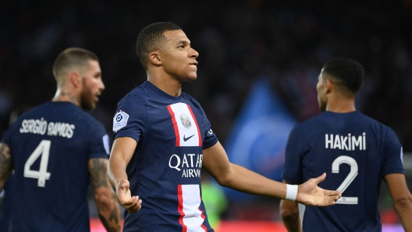 Mbappe shines as PSG hit top gear in Nice, Sports