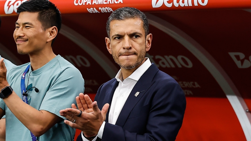 Mexico coach Lozano says decision on his future is out of his hands after Copa America exit