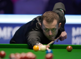 Mark Selby brushes aside Robert Milkins to set up Masters tie with Mark Allen