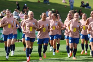 Sarina Wiegman keeping out of discussions over World Cup bonuses