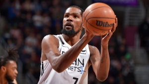 Durant and Irving score 32 each as Nets nab ninth in a row, Clippers win in overtime