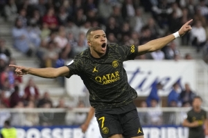 Who could Kylian Mbappe join if he leaves Paris St Germain this summer?